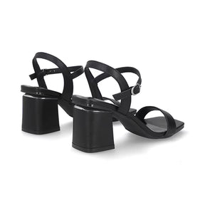 Sandalia Tacón Bajo  para Mujer con detalle metálico Estilo 672501 Negro