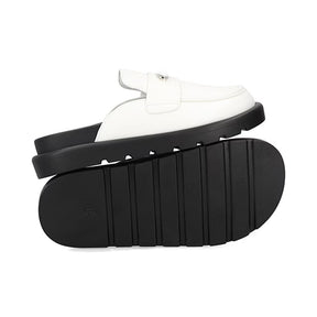 Mocasín Sueco para Mujer con material suave Estilo 673701 Blanco