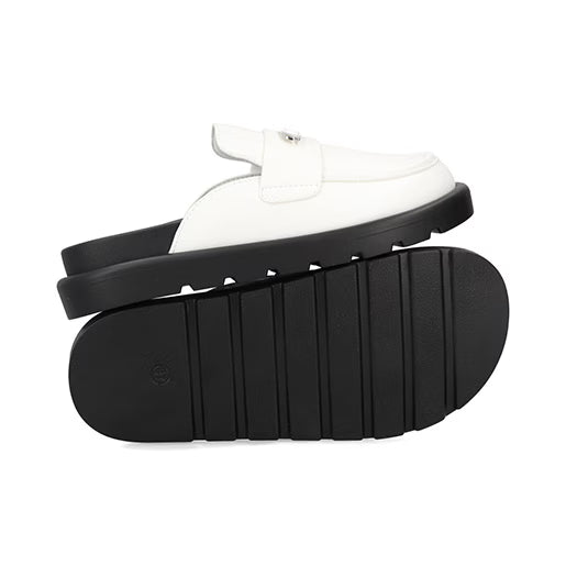 Mocasín Sueco para Mujer con material suave Estilo 673701 Blanco