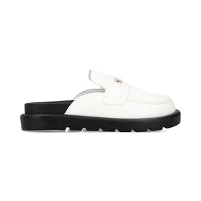 Mocasín Sueco para Mujer con material suave Estilo 673701 Blanco
