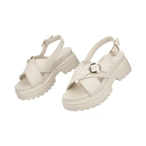 Sandalia Chunky para Mujer con hebilla ajustable Estilo 676901 Latte